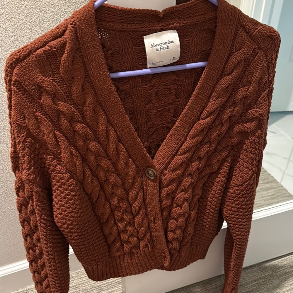 Abercrombie & Fitch Women's Brown Cable Knit Sweater
